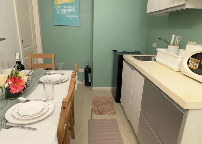 2- Bedroom In Metro - Azure Aparthotel Manila